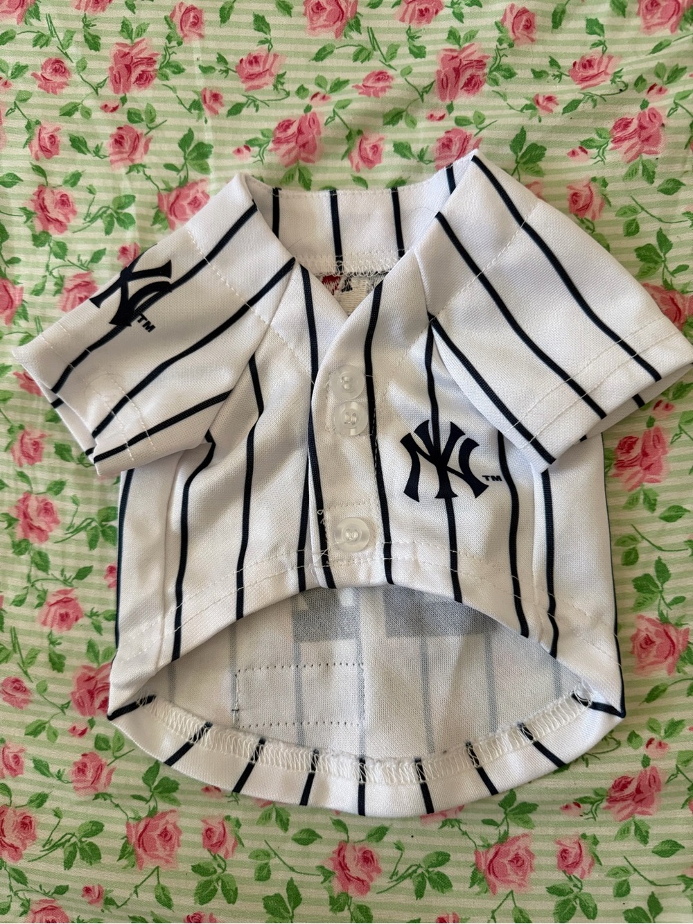 New York Yankees SIZE: XS PET Pinstripe Baseball Jersey - White/Navy